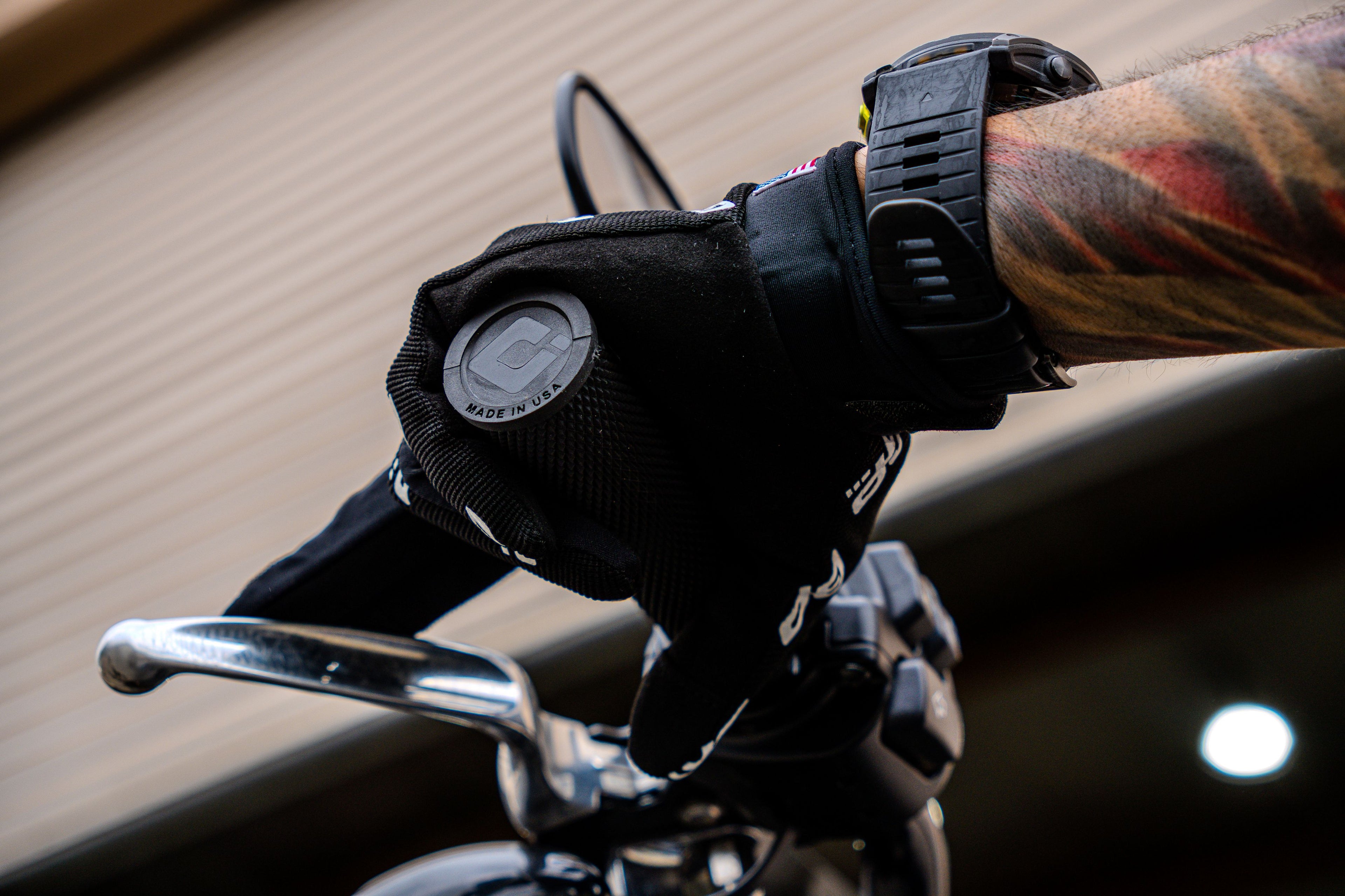 GP Suspension Logo Glove